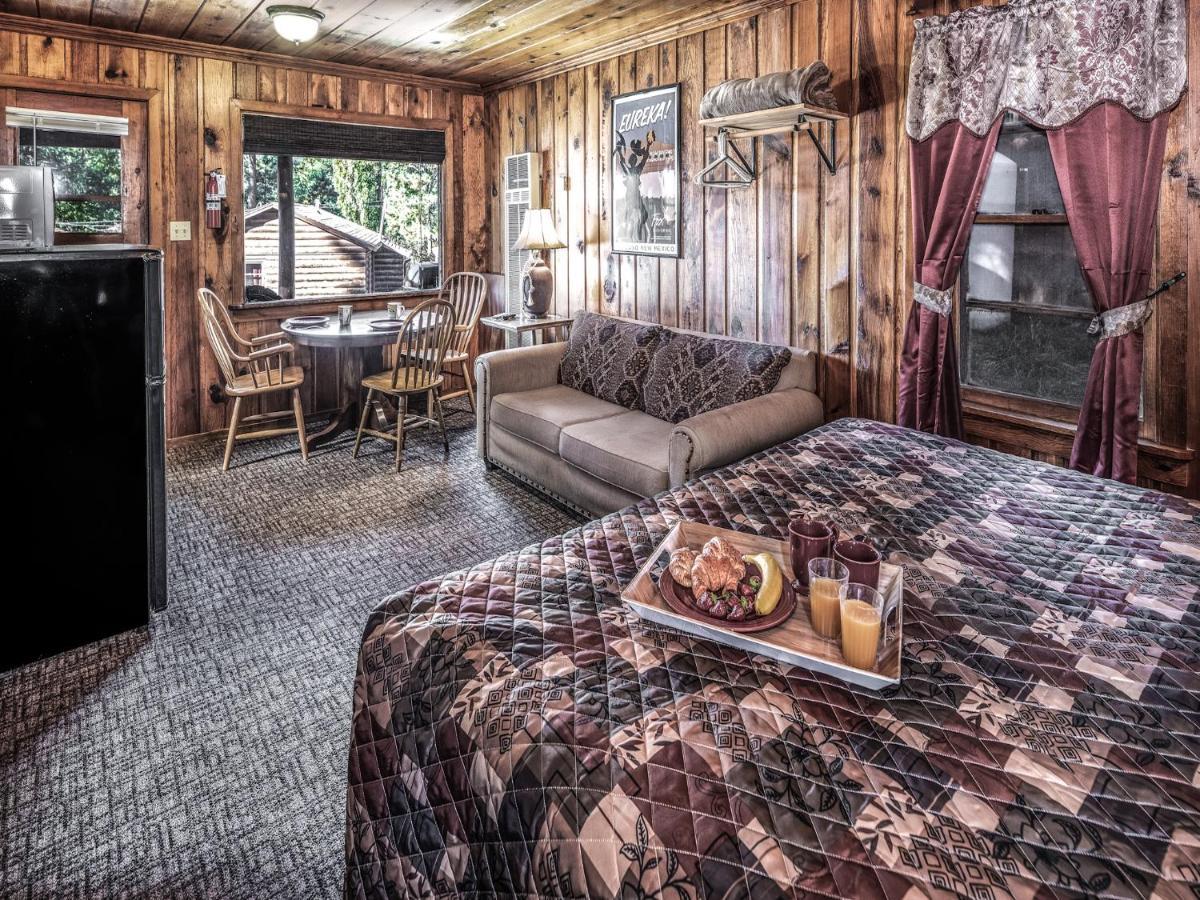 Apache Village 6, King Studio With Sleeper Sofa, Sleeps 3 Ruidoso Eksteriør billede