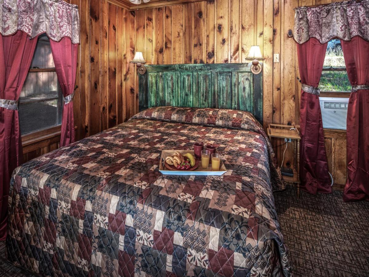 Apache Village 6, King Studio With Sleeper Sofa, Sleeps 3 Ruidoso Eksteriør billede